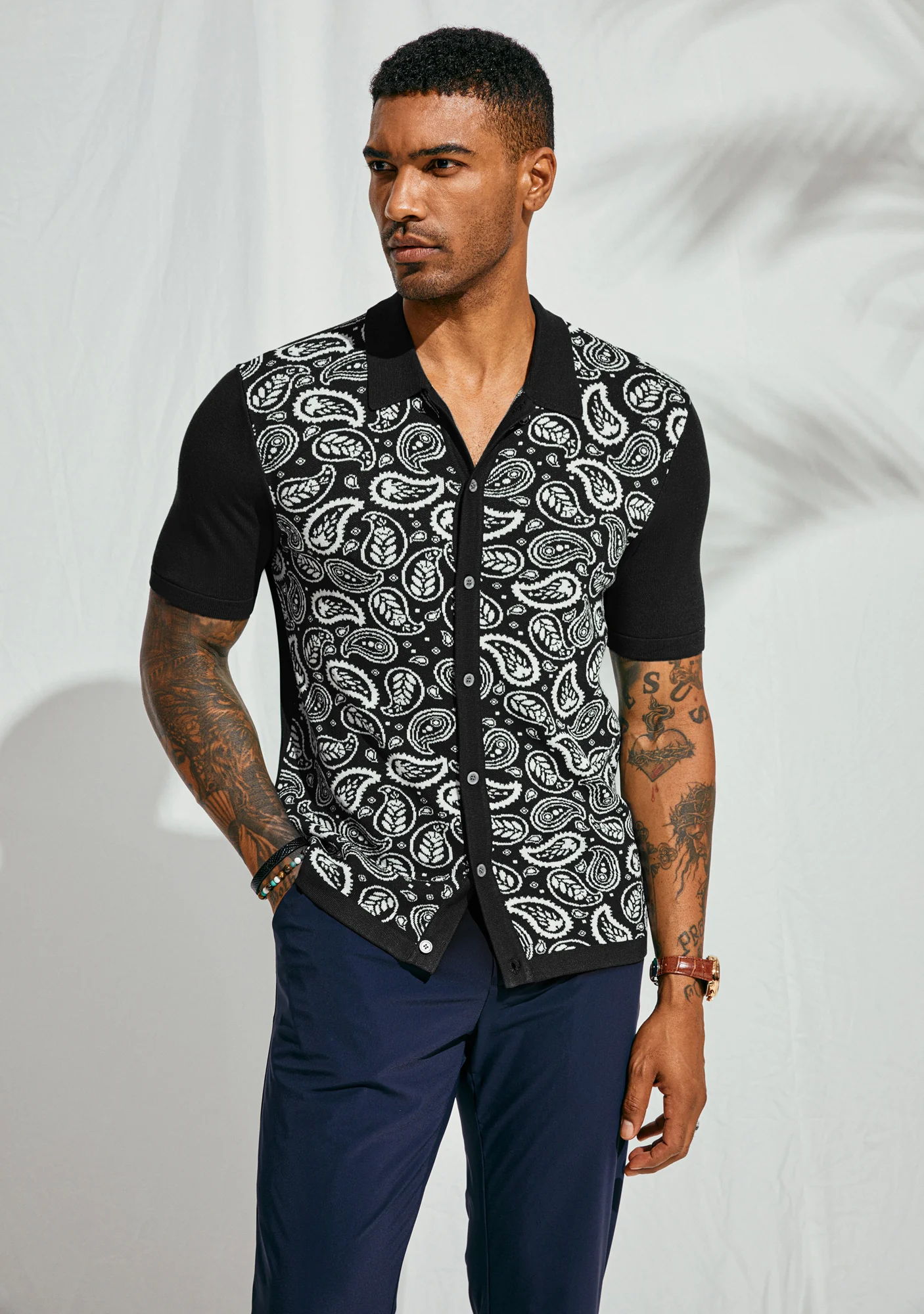 Men Contrast Color Cardigan Short Sleeve Lapel Collar Button-up Knitwear - Image 10
