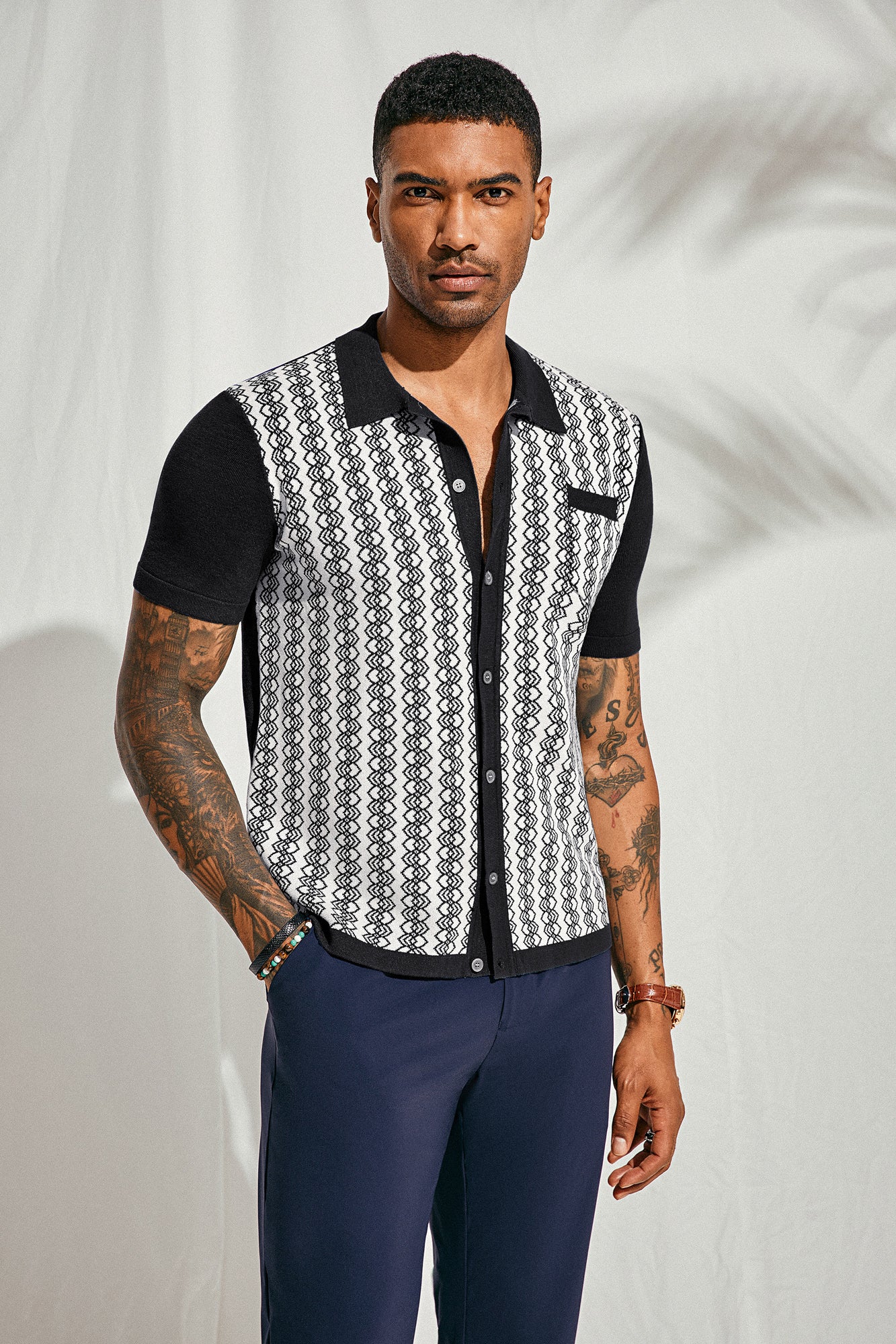 Men Contrast Color Cardigan Short Sleeve Lapel Collar Button-up Knitwear - Image 4