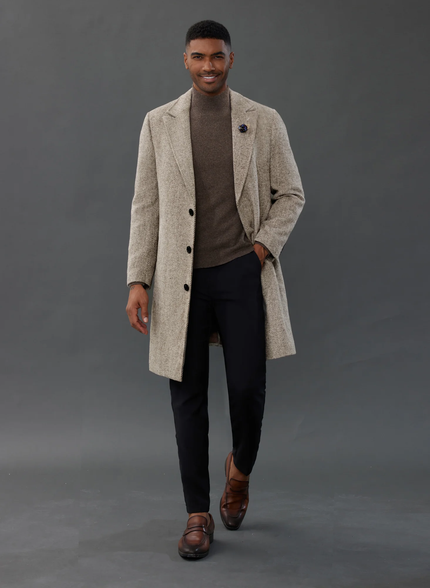 Men Herring Bone Pattern Overcoat Peak Lapel Back Slit Knee Length Coat - Image 5