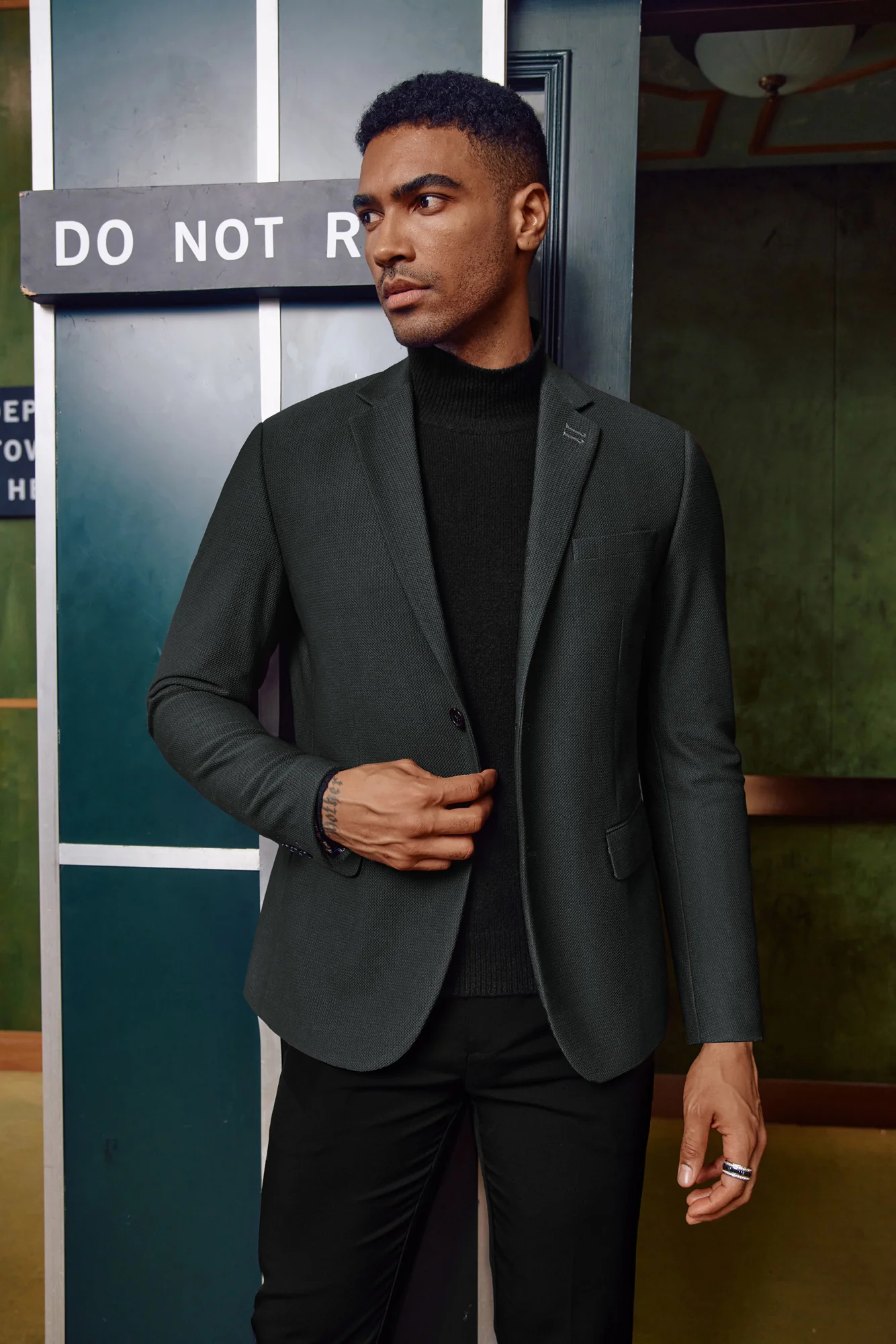 Mens Casual Blazers Lightweight Two Buttons Business Sport Coat Jackets - Image 22